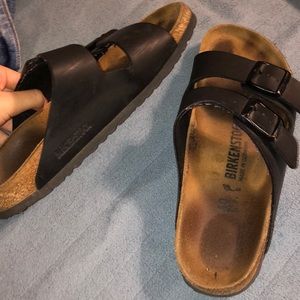 2 strap black birkenstock’s